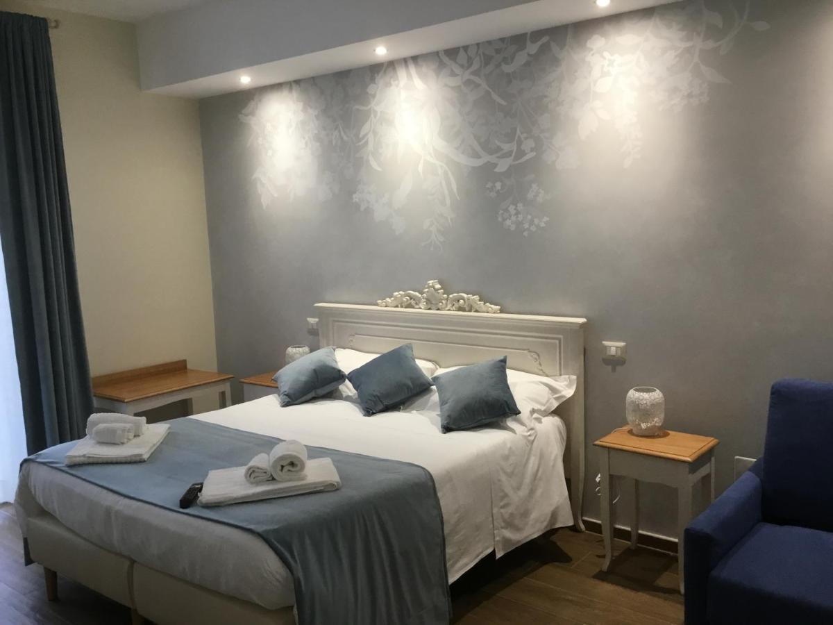 Cavaliere Suite & Rooms Matera Buitenkant foto