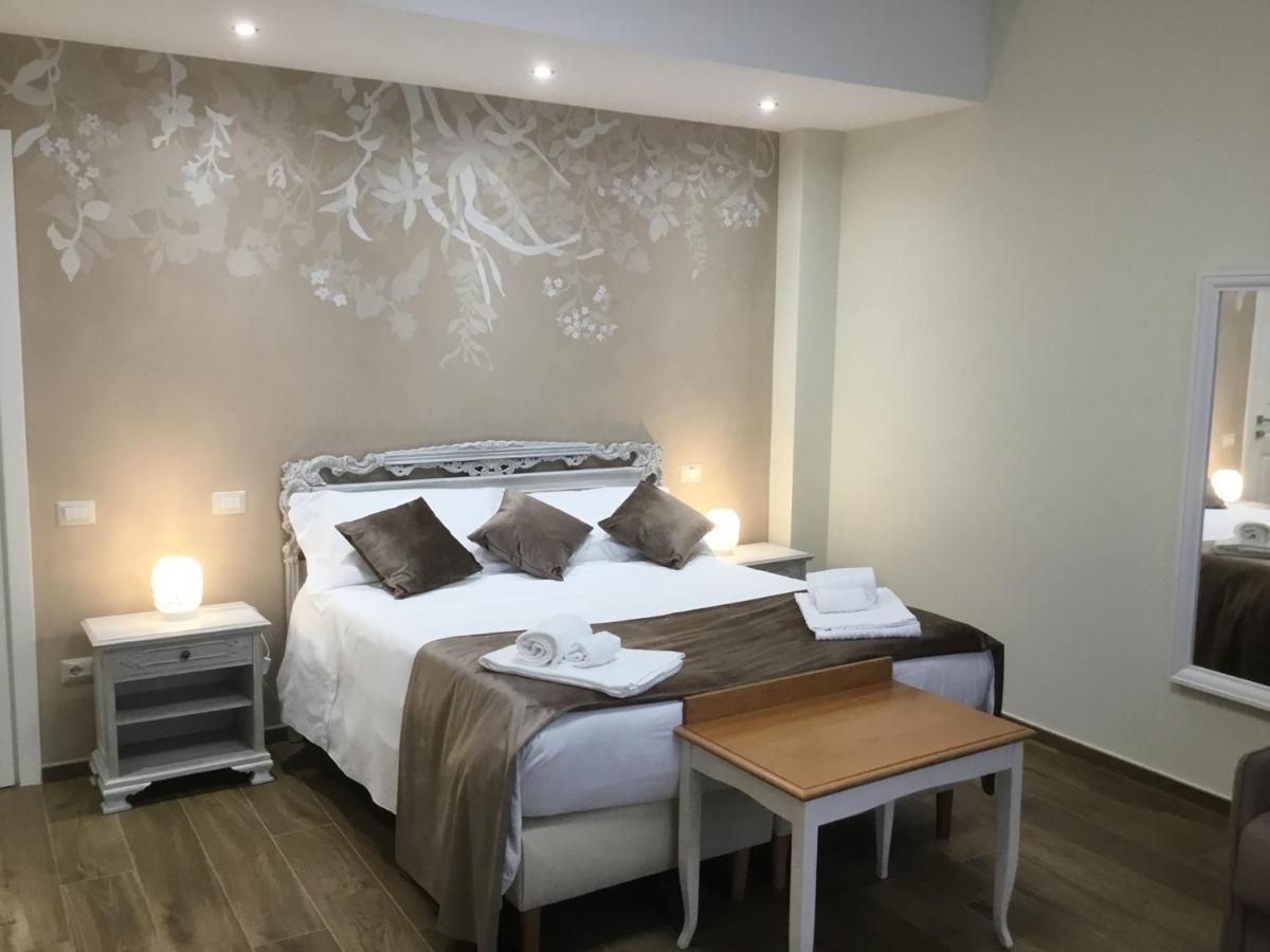 Cavaliere Suite & Rooms Matera Buitenkant foto