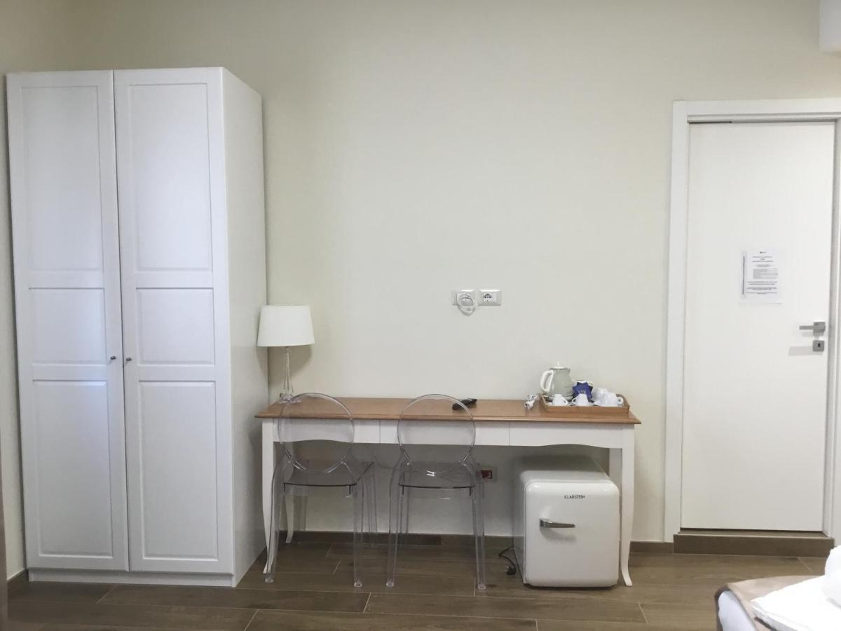 Cavaliere Suite & Rooms Matera Buitenkant foto