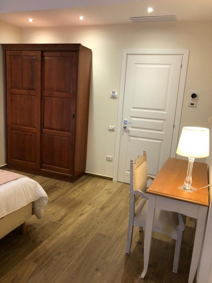 Cavaliere Suite & Rooms Matera Buitenkant foto
