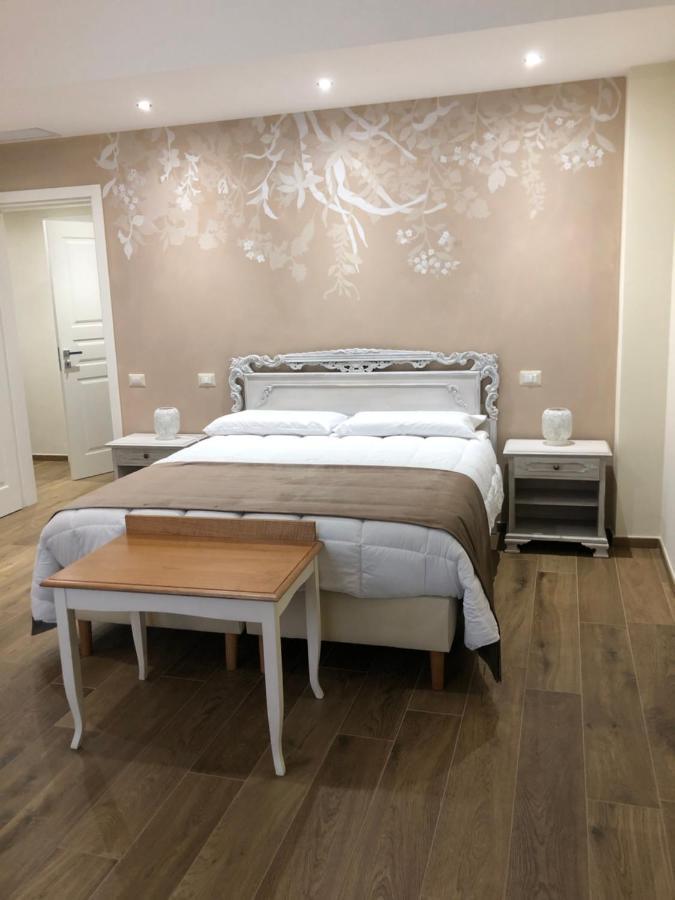 Cavaliere Suite & Rooms Matera Buitenkant foto