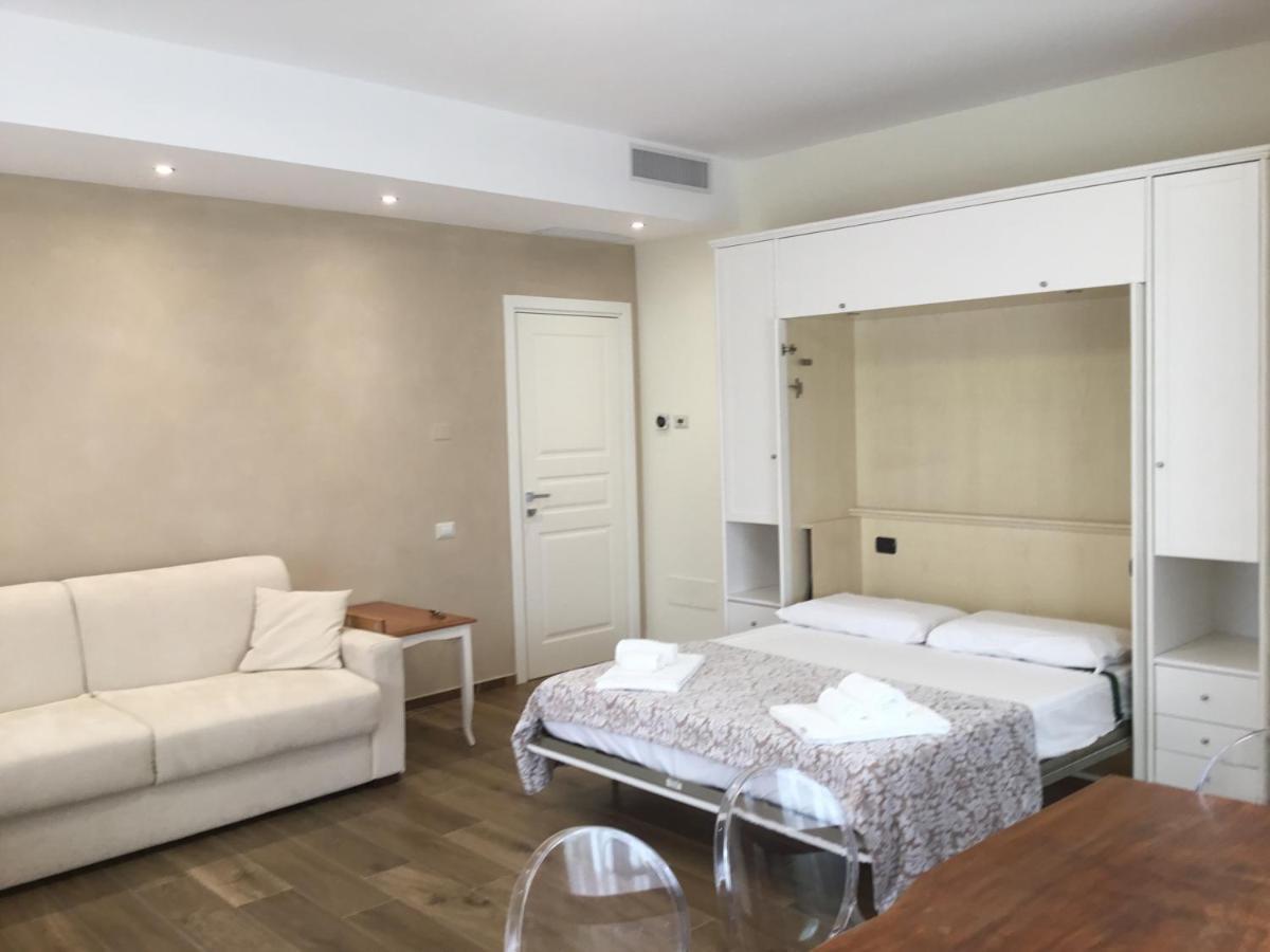Cavaliere Suite & Rooms Matera Buitenkant foto